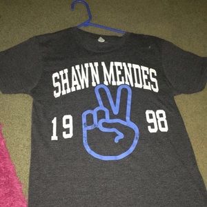 Shawn Mendes t-shirt